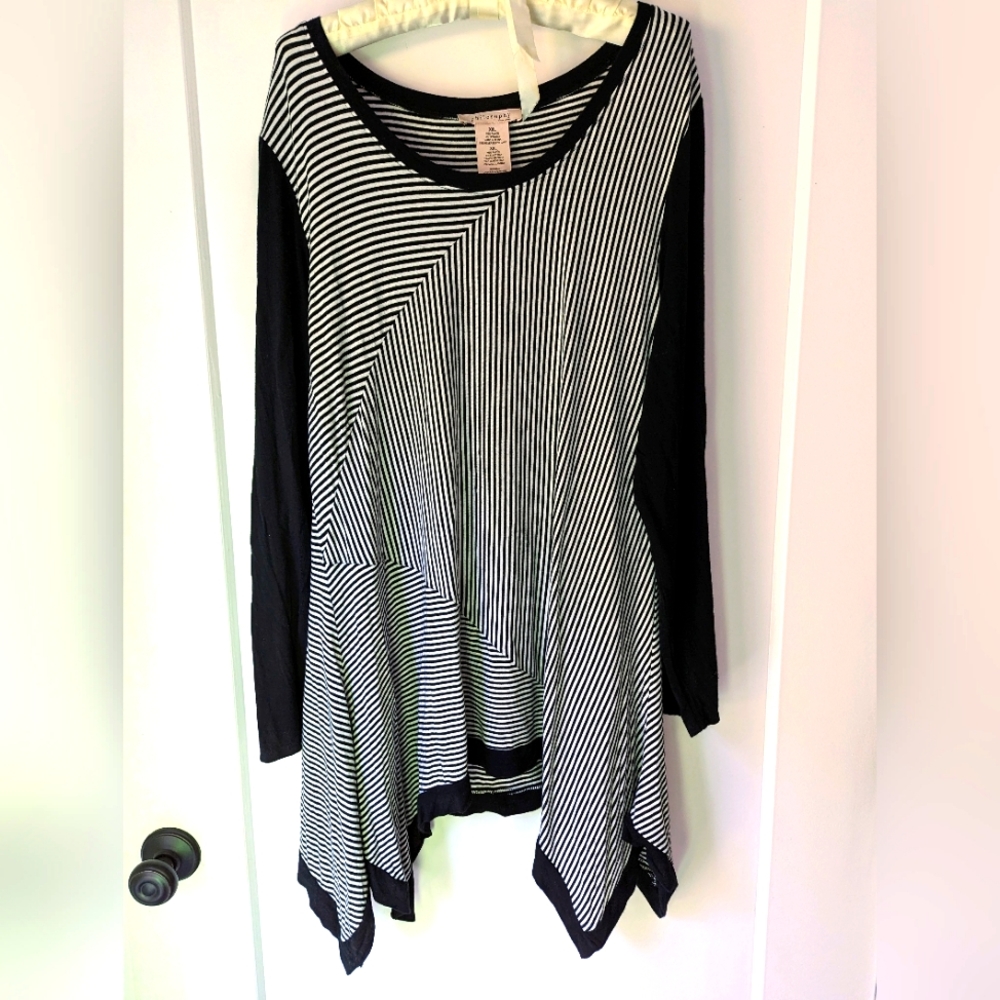 Philosophy women's XXL shirt tunic black white stripe hanky hem